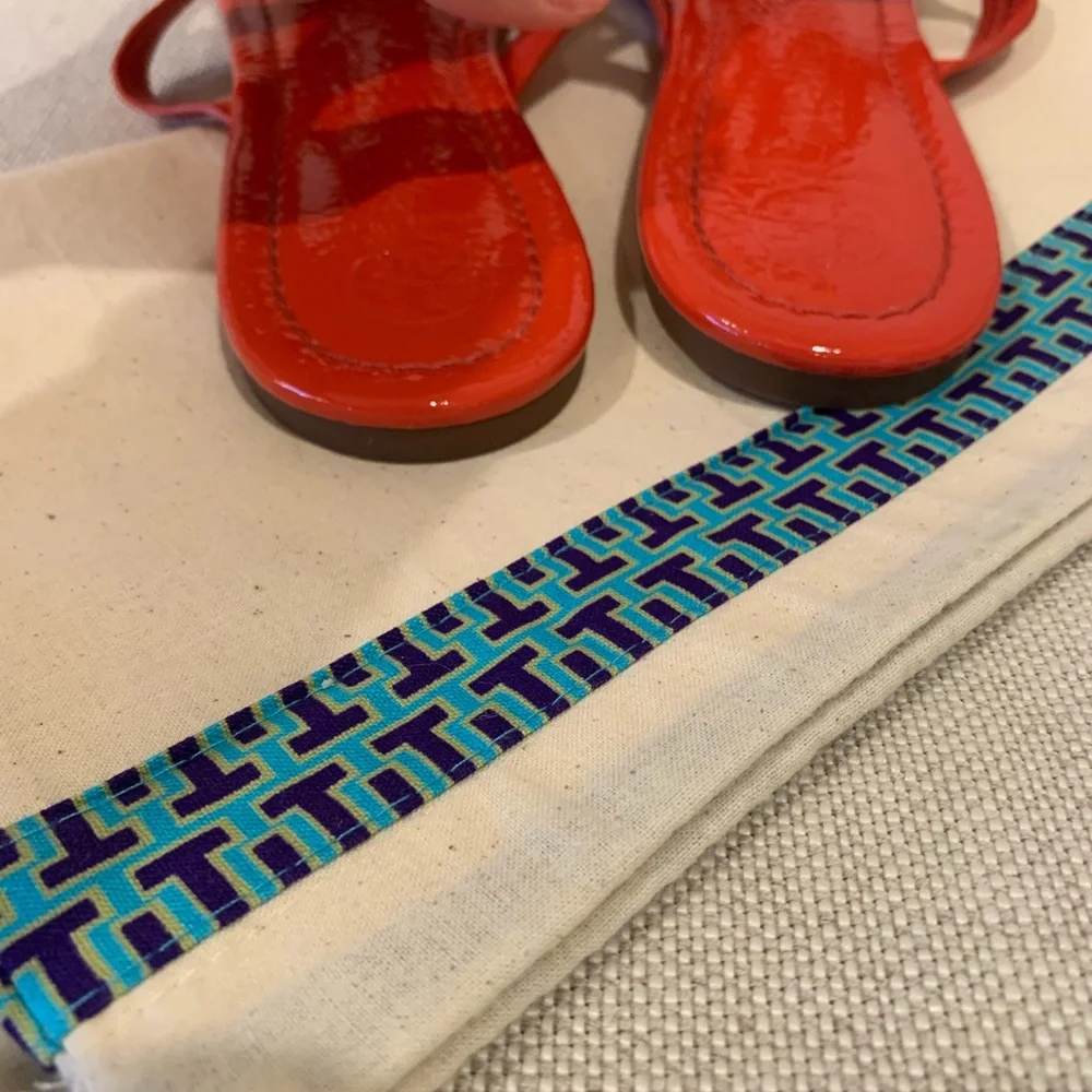 Tory Burch MILLER PATENT SANDAL - Picture 6 of 10